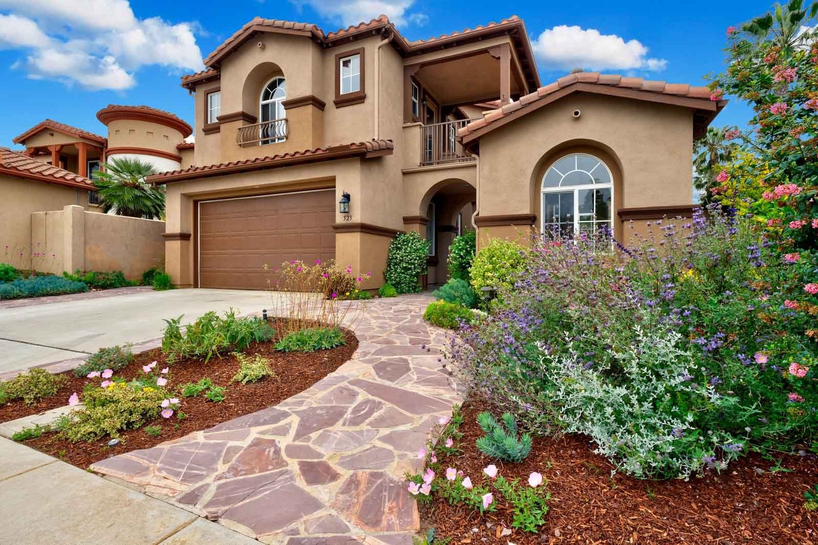 Carlsbad House: 523 Meridian Way