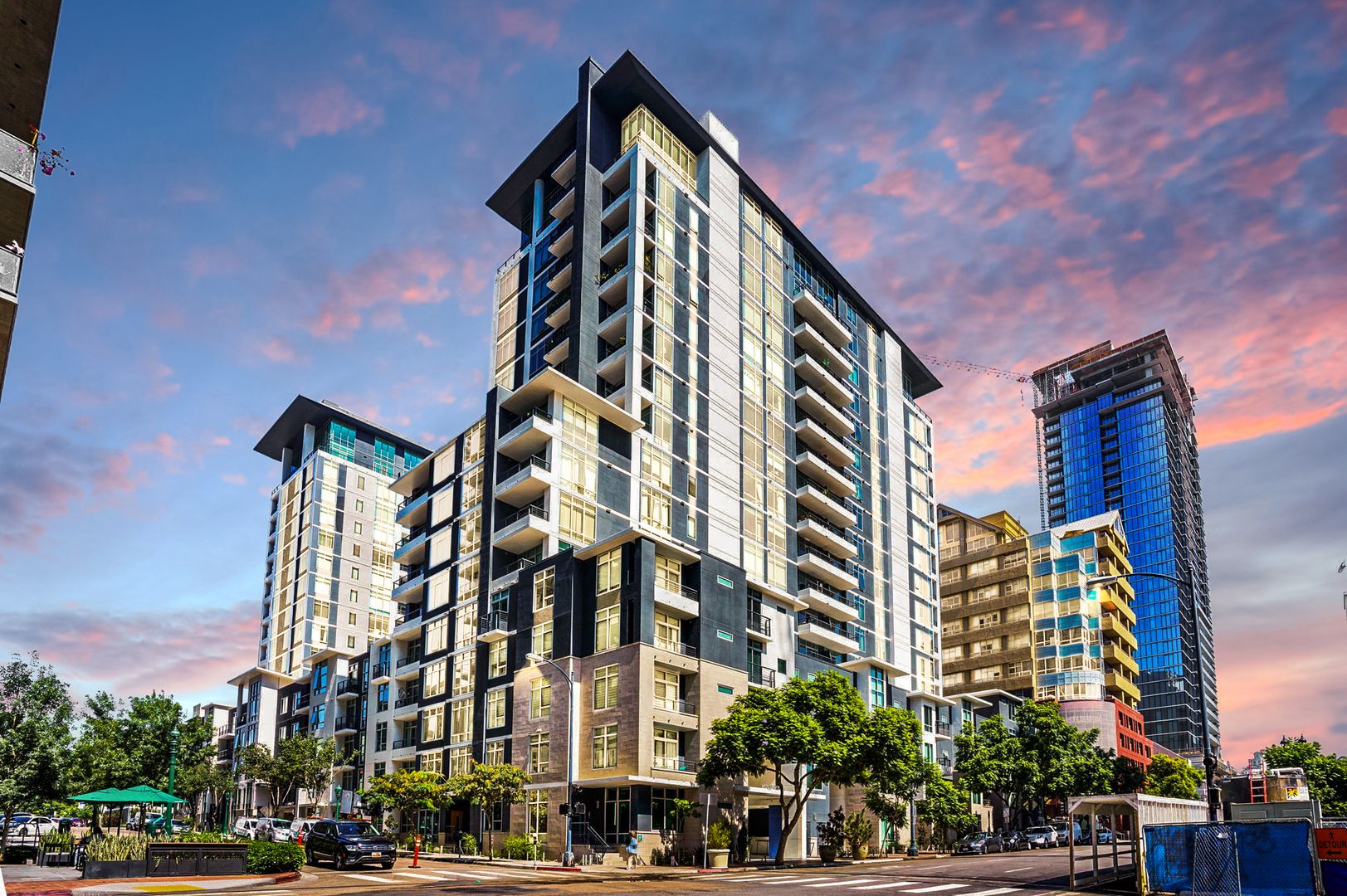 San Diego Condo: 425 W Beech St