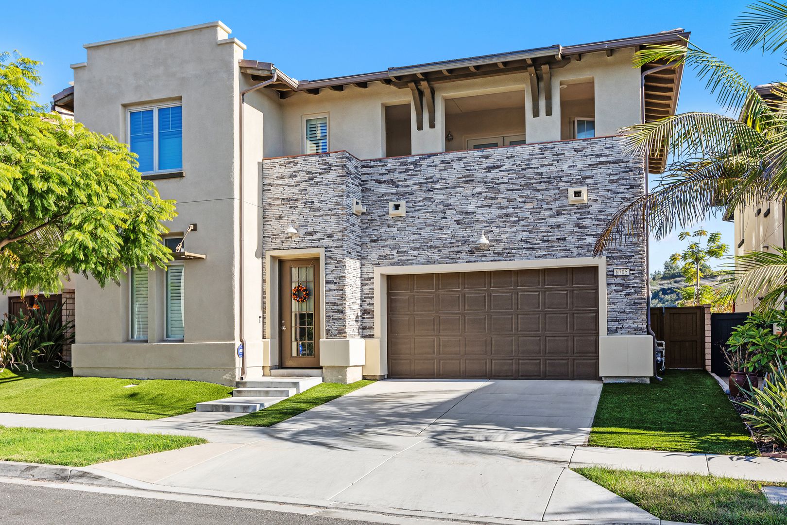 San Diego House: 6705 Elegante Way