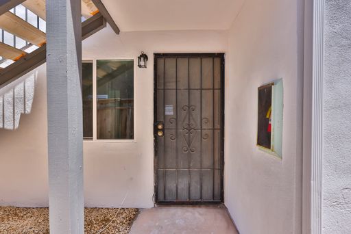 Modern 2 Bedroom 1 Bathroom in North Park! – photo 1