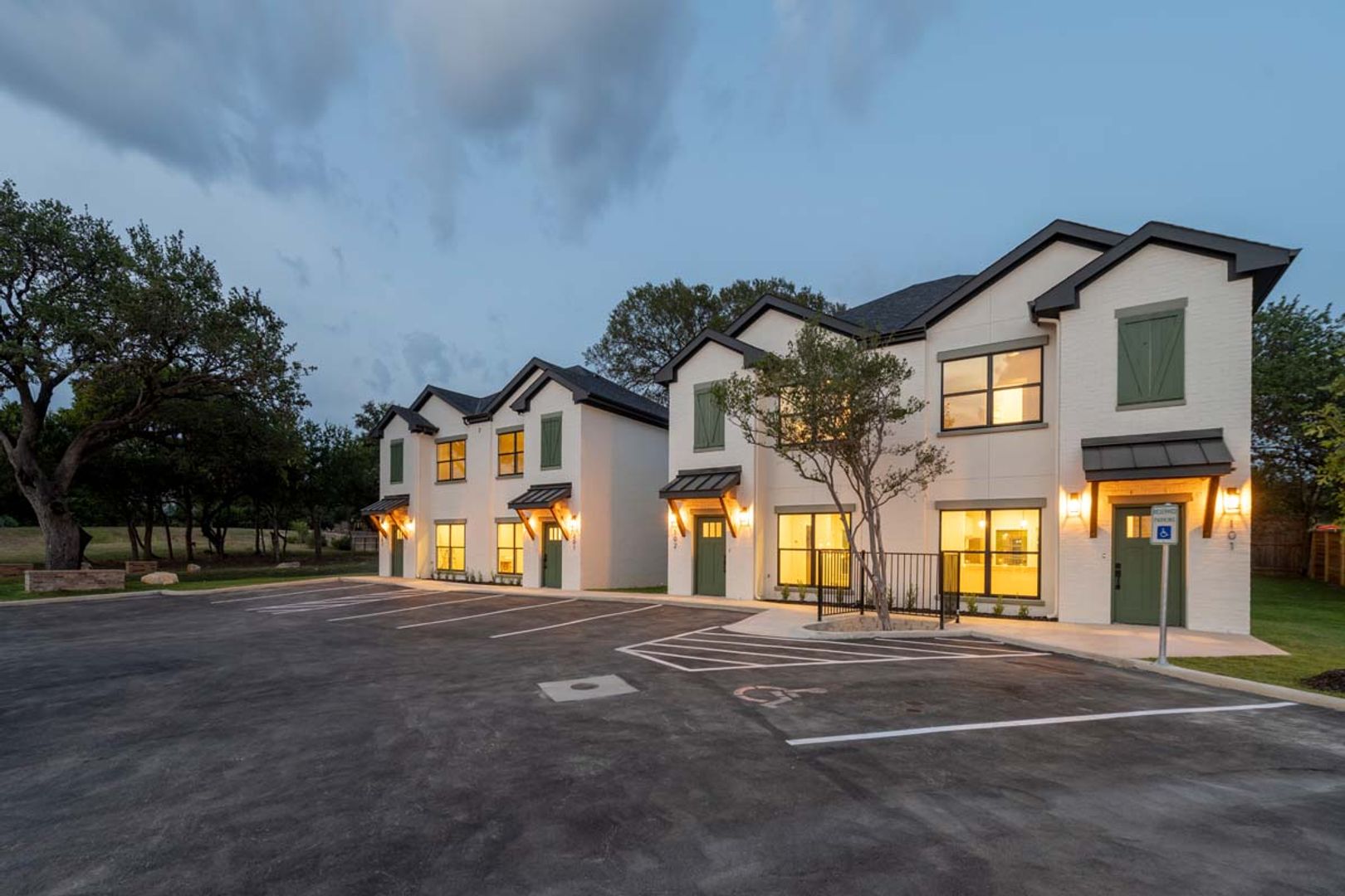 San Antonio Townhome: 5927 Prue Rd