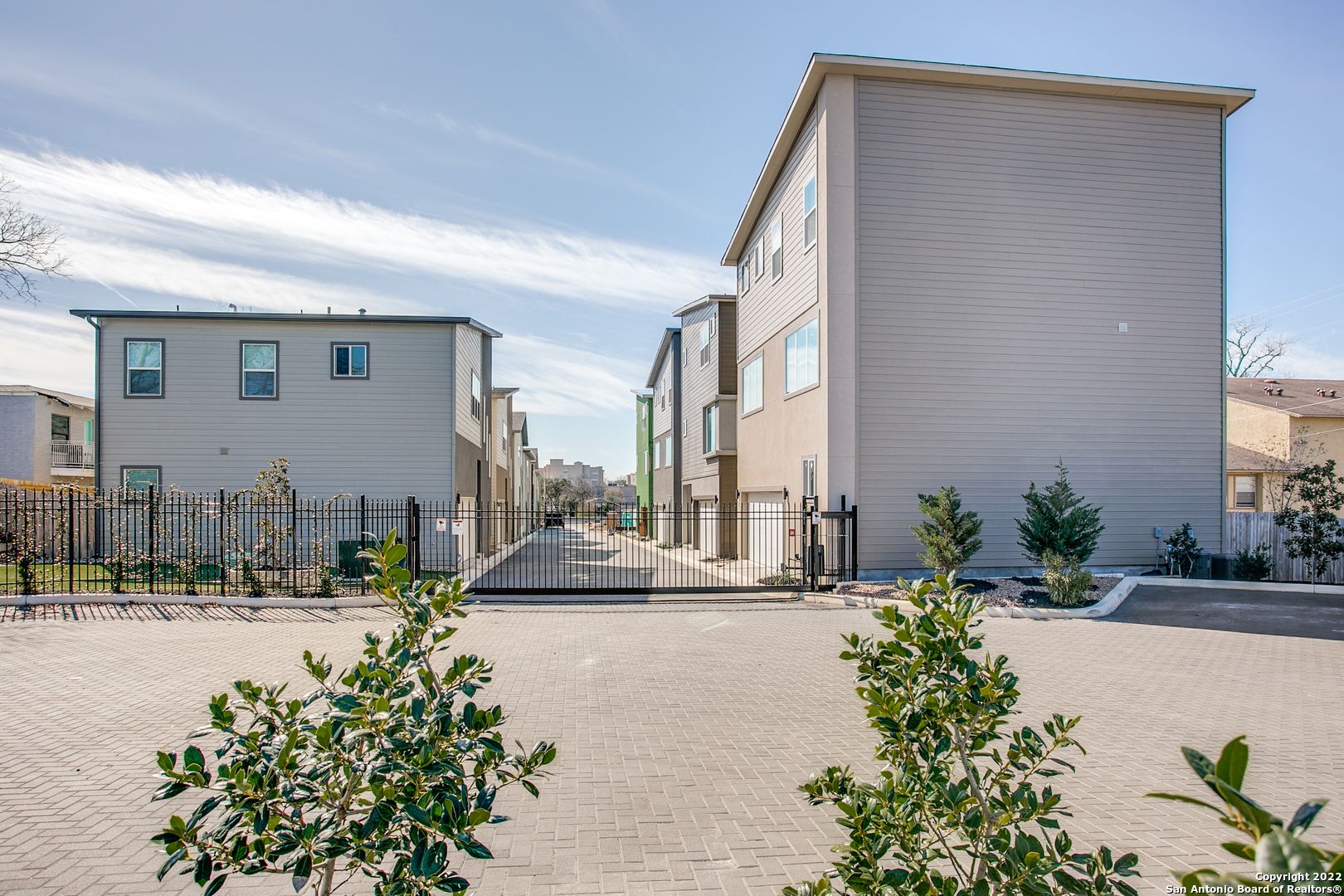 San Antonio House: 1618 Lawndale