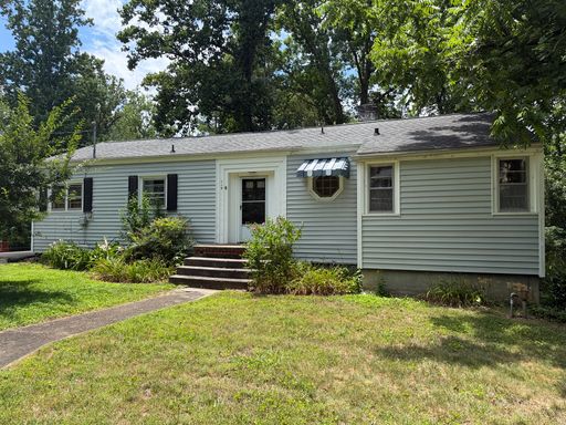 Charming Home in Royal Pines