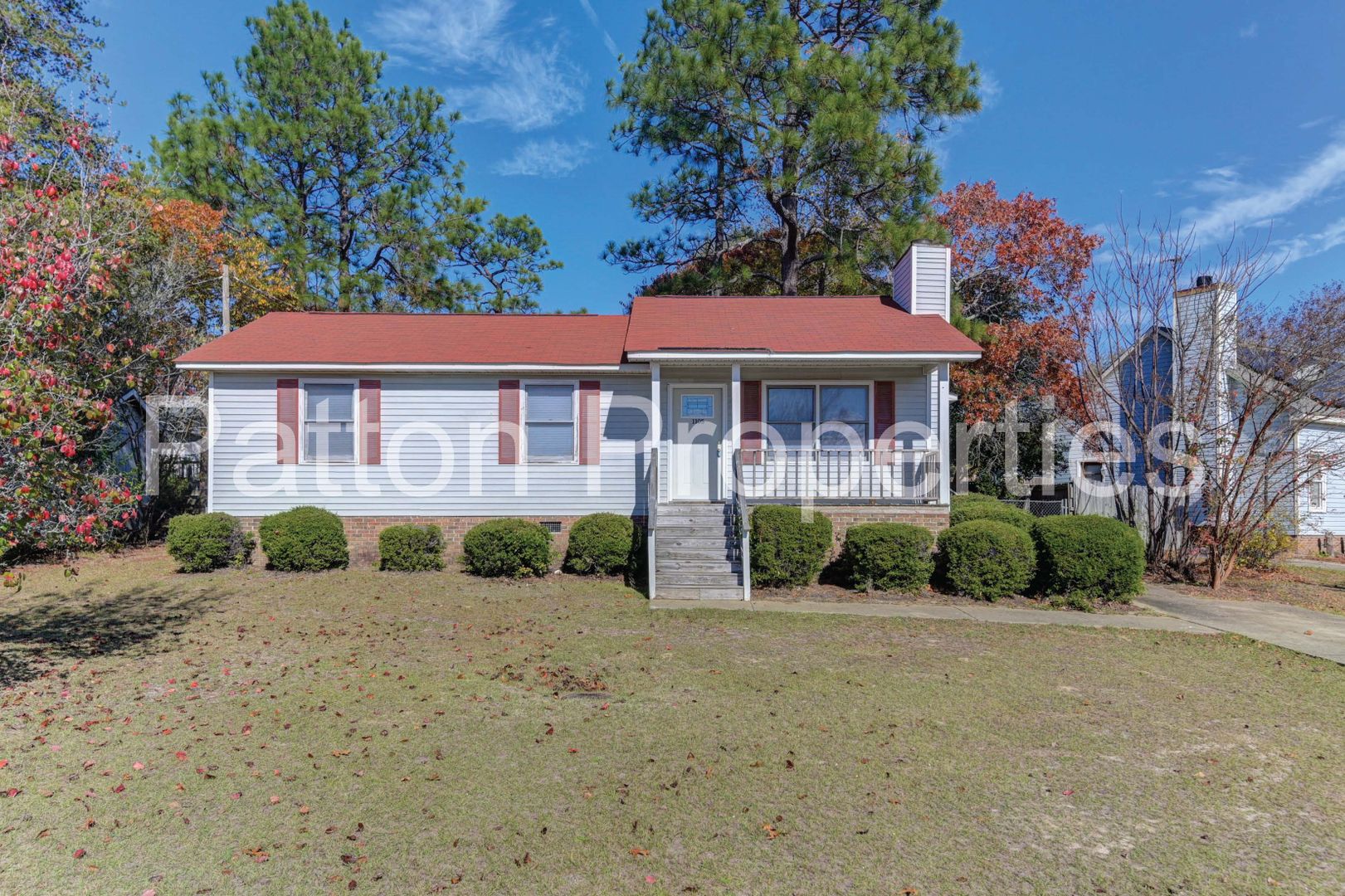 West Columbia House: 1105 Lake Shire Dr.