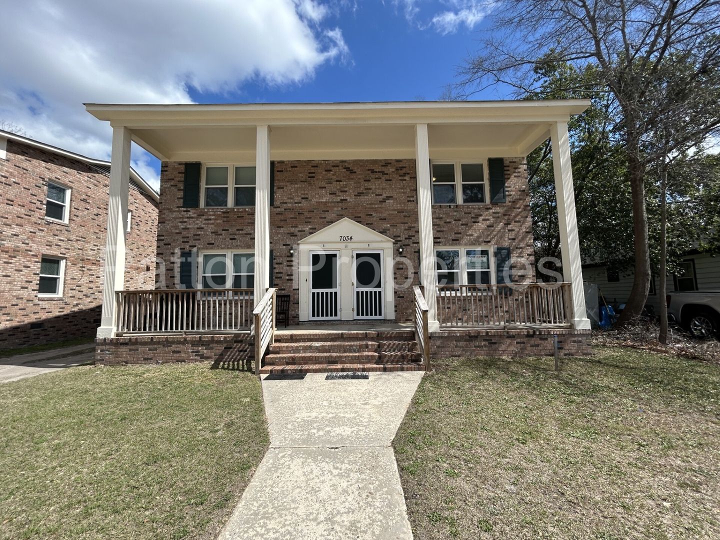 Columbia Apartment: 7034 Fairmont Road