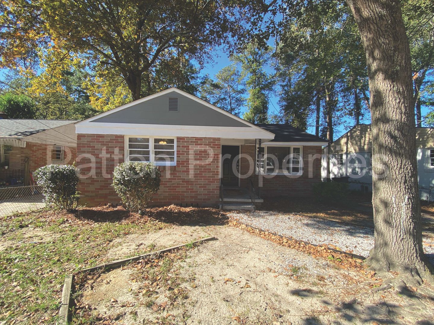 Columbia House: 781 Tremont Avenue