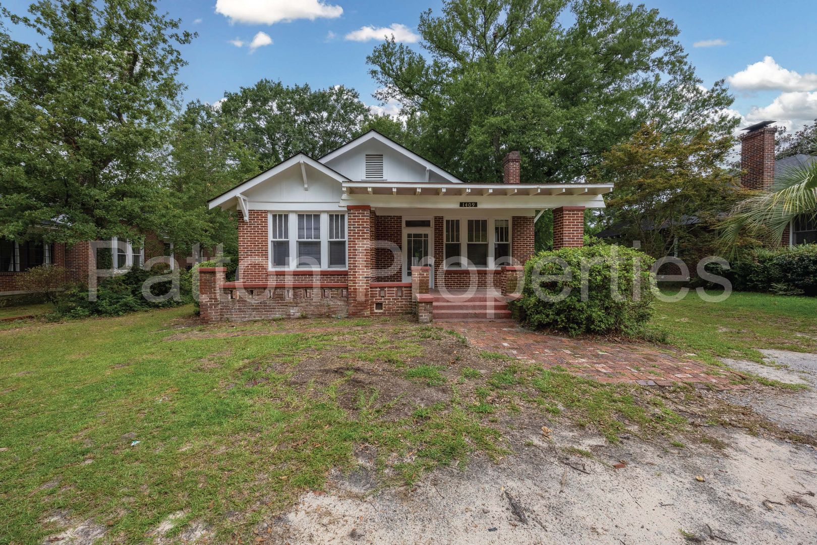 Columbia House: 1409 Hagood Avenue