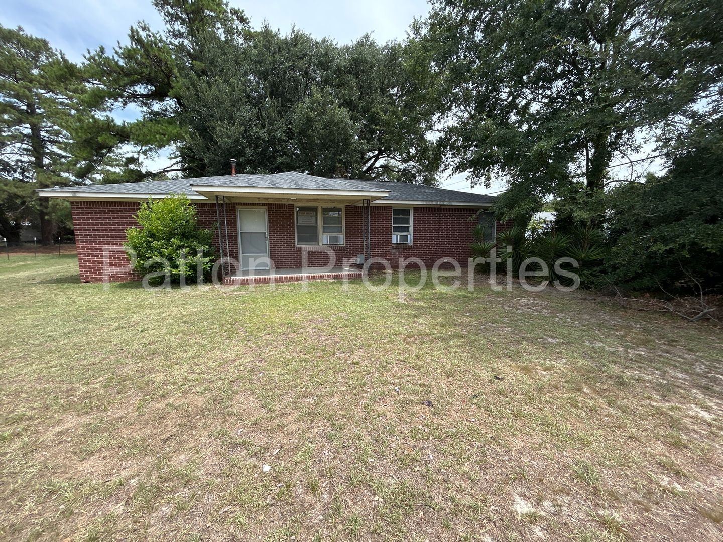 West Columbia House: 3100 Oweada Drive