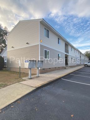 Lyngate Apartments - One Bedroom
