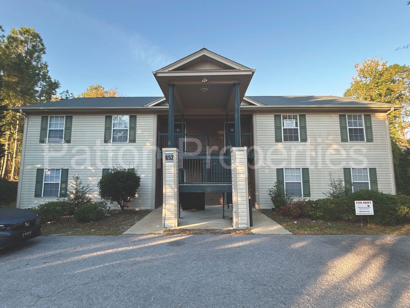 Lexington Apartment: 652 Old Orangeburg Rd.