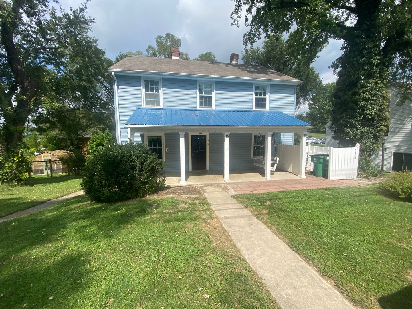 Blacksburg House: 317 Graves Avenue
