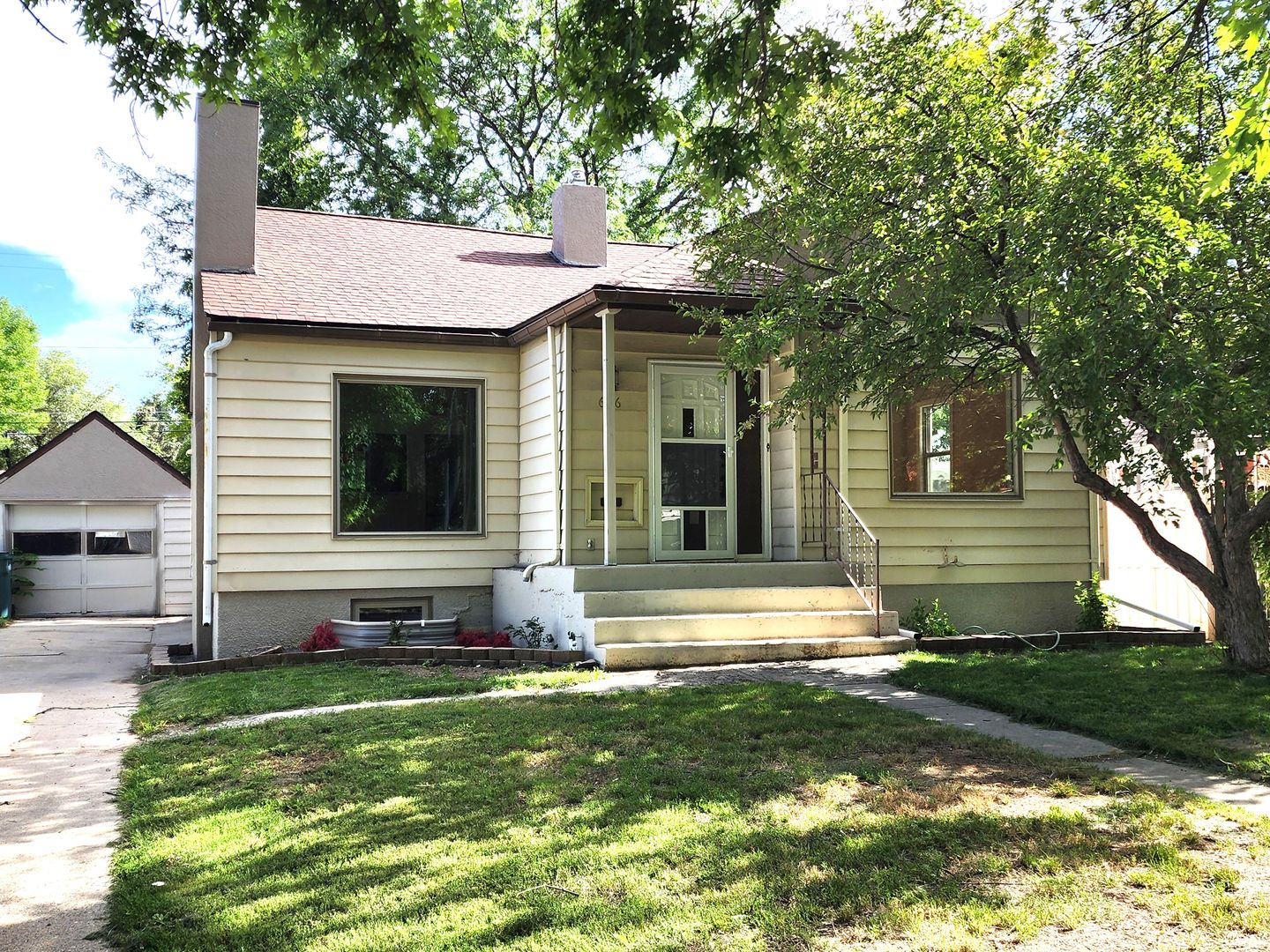 Billings House: 626 Wyoming Ave