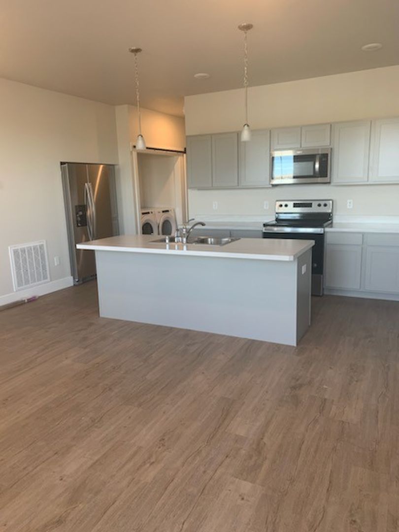 Billings Apartment: 6014 Elysian Rd.