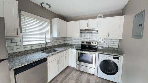 2 Bedroom with Den or Music Practice Room - SPECIAL 1/2 OFF FIRST MONTH RENT!!! - FLEXIBLE SECURITY DEPOSIT – photo 1