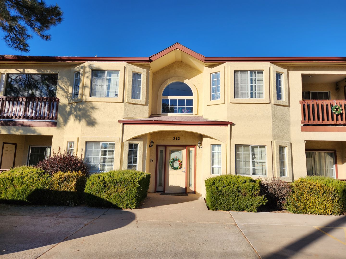 PAYSON Apartment: 512 W. LONGHORN RD