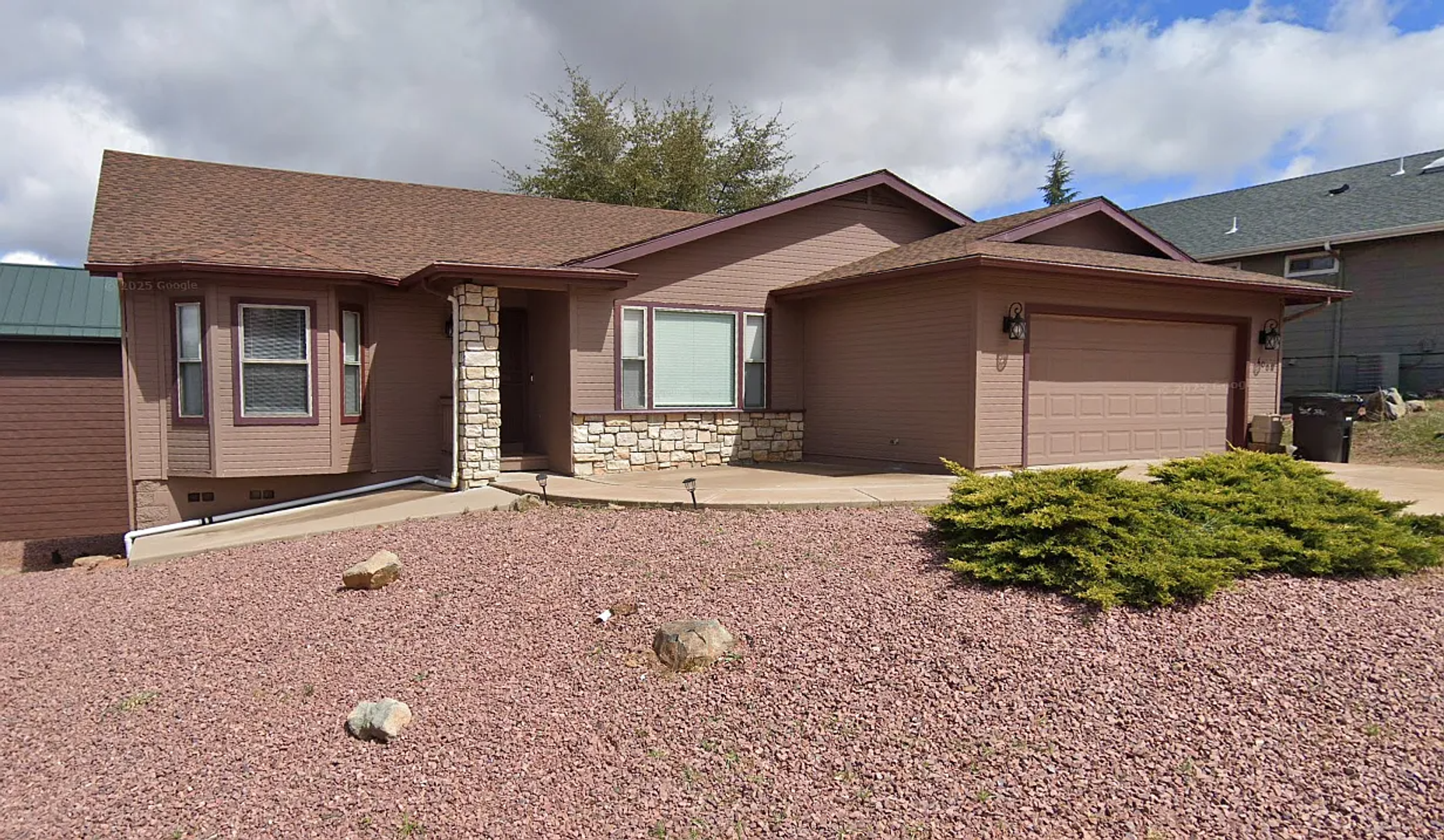 Payson House: 400 E Phoenix St