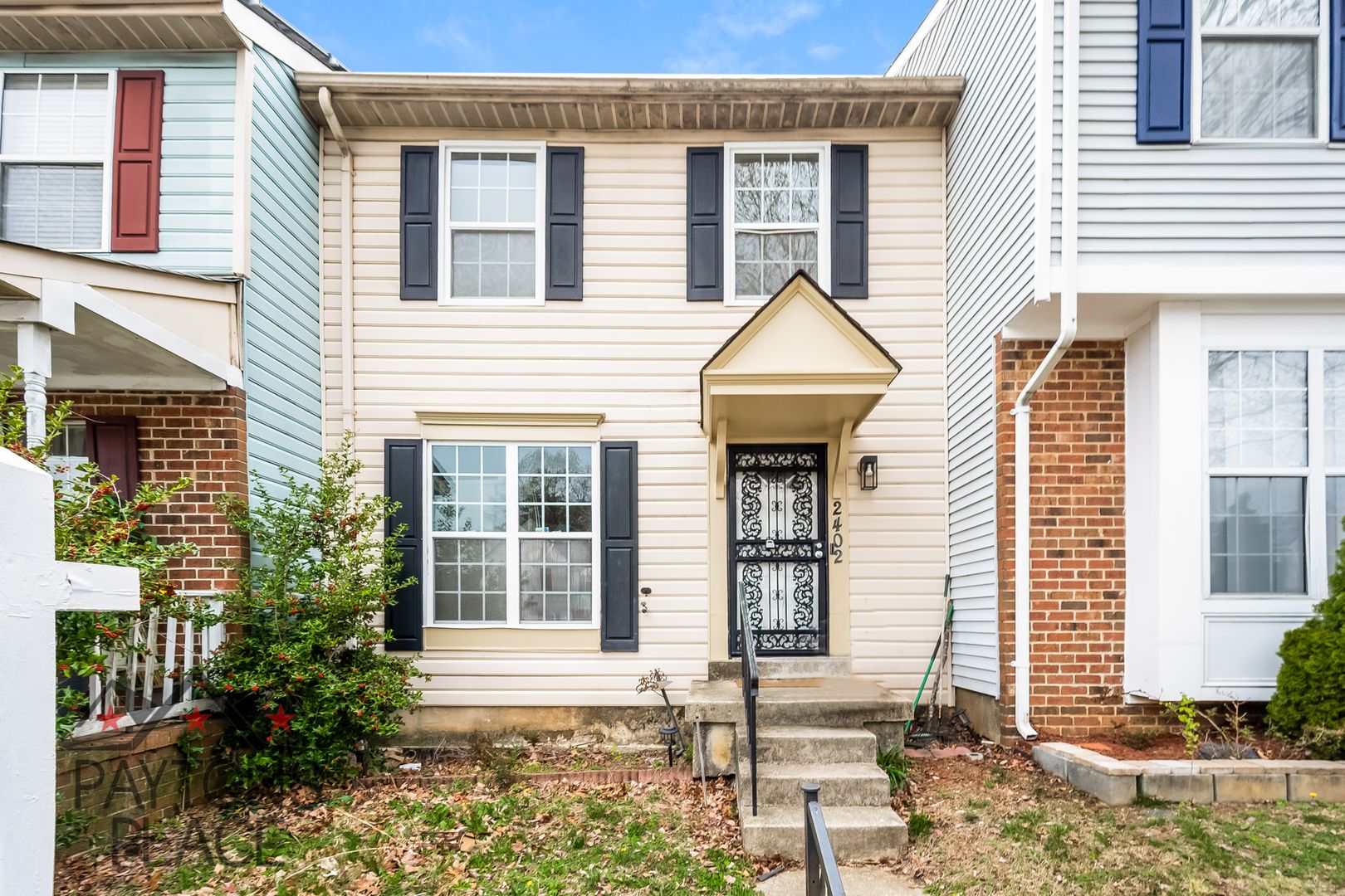 Spacious Oxon Hill Townhome with Parking FIRST MONTHS RENT HALF OFF