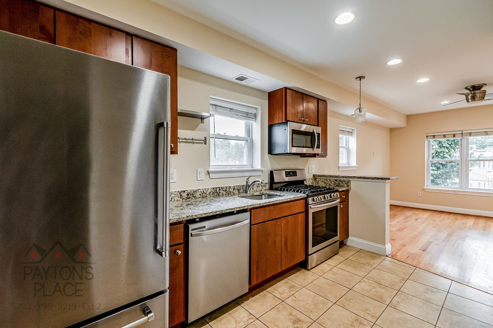 Washington Apartment: 2024 Naylor Road SE