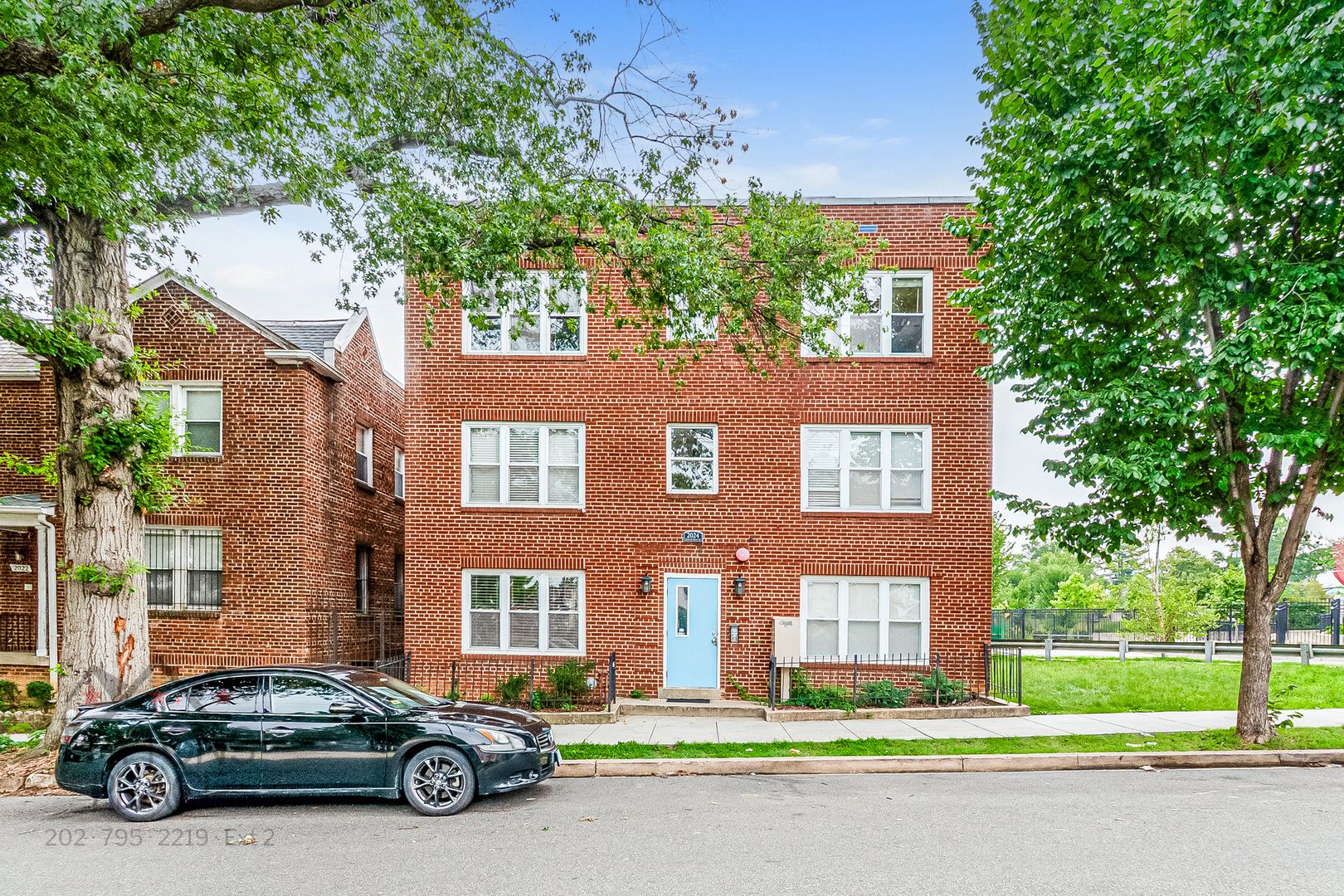 Washington Apartment: 2024 Naylor Road SE