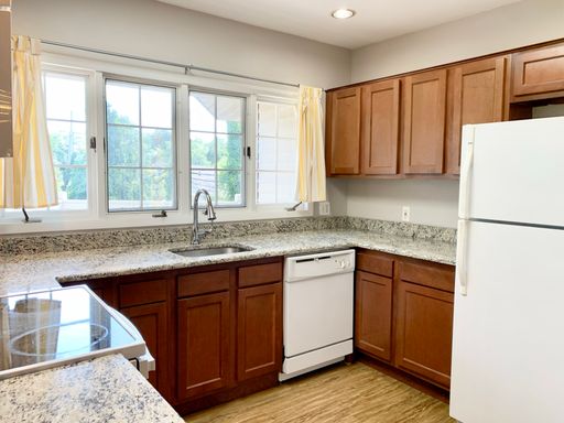 1 Bed, 1 Bath Birmingham Apartment for Lease – photo 1