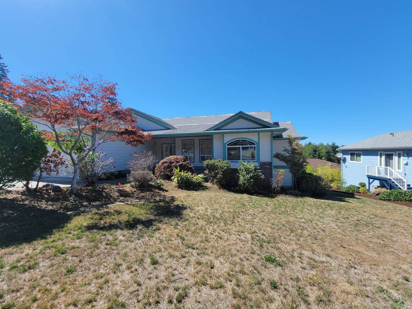 Sequim House: 100 Sapphire Place