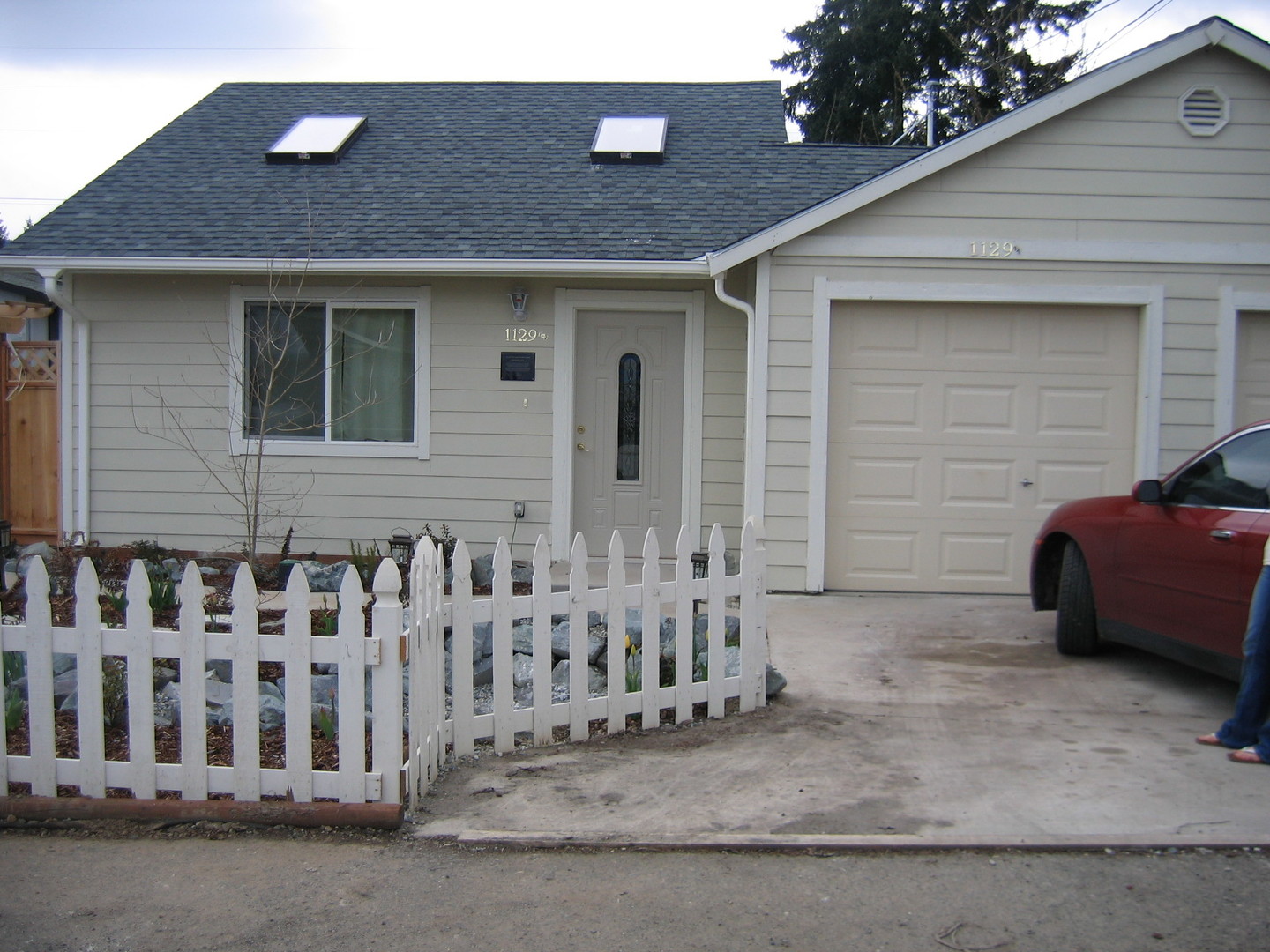 Port Angeles House: 1129 1/2 W 16th