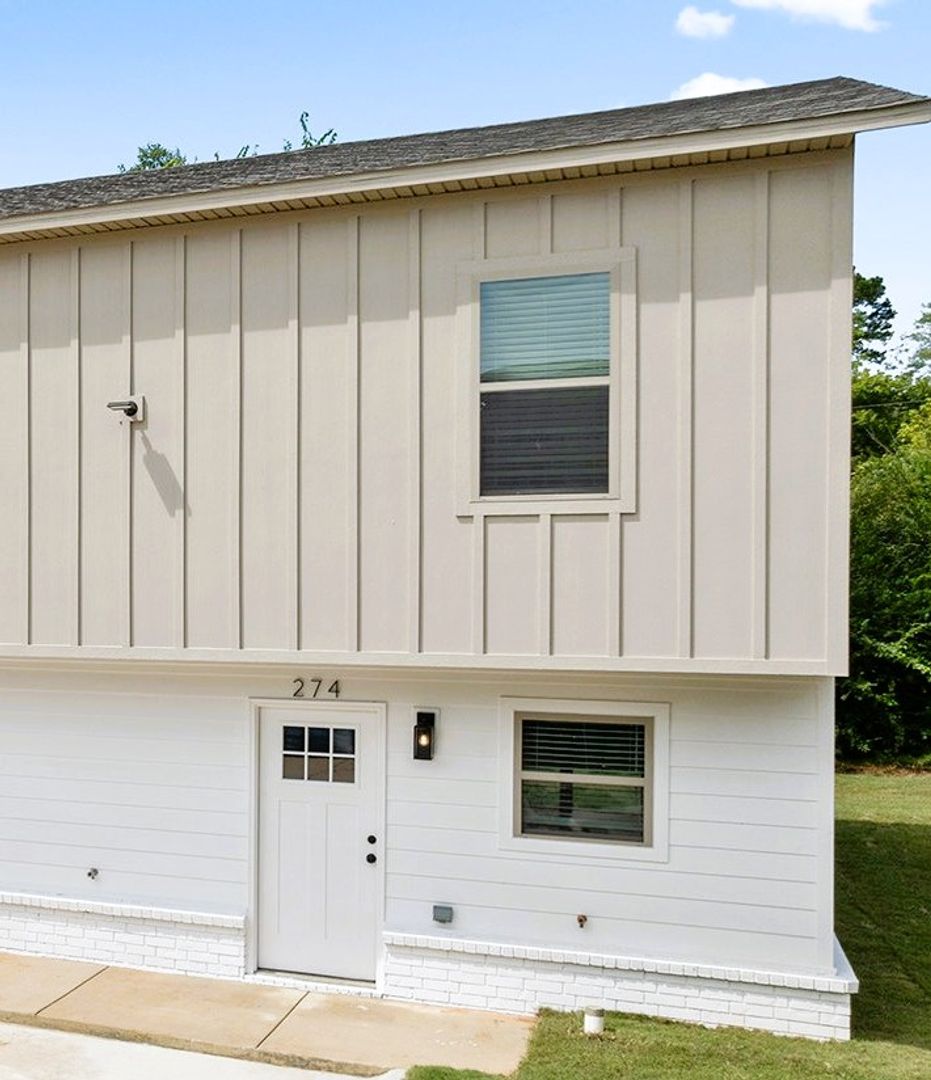 Fayetteville Apartment: 12TH STREET TOWNHOMES OF FAYETTEVILLE LLC