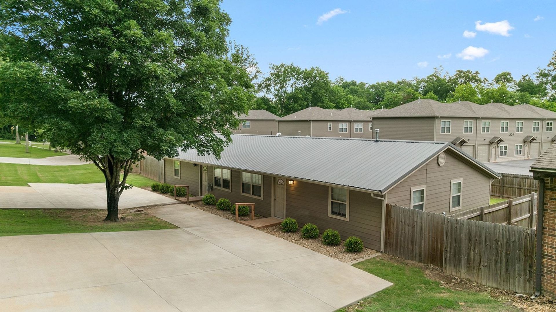 Farmington Apartment: N Double Springs Road