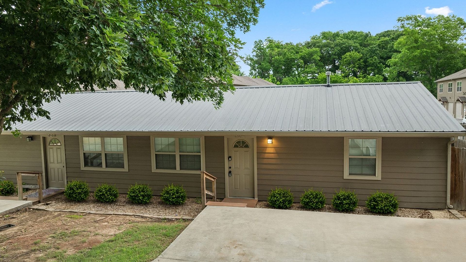 Farmington Apartment: N Double Springs Road