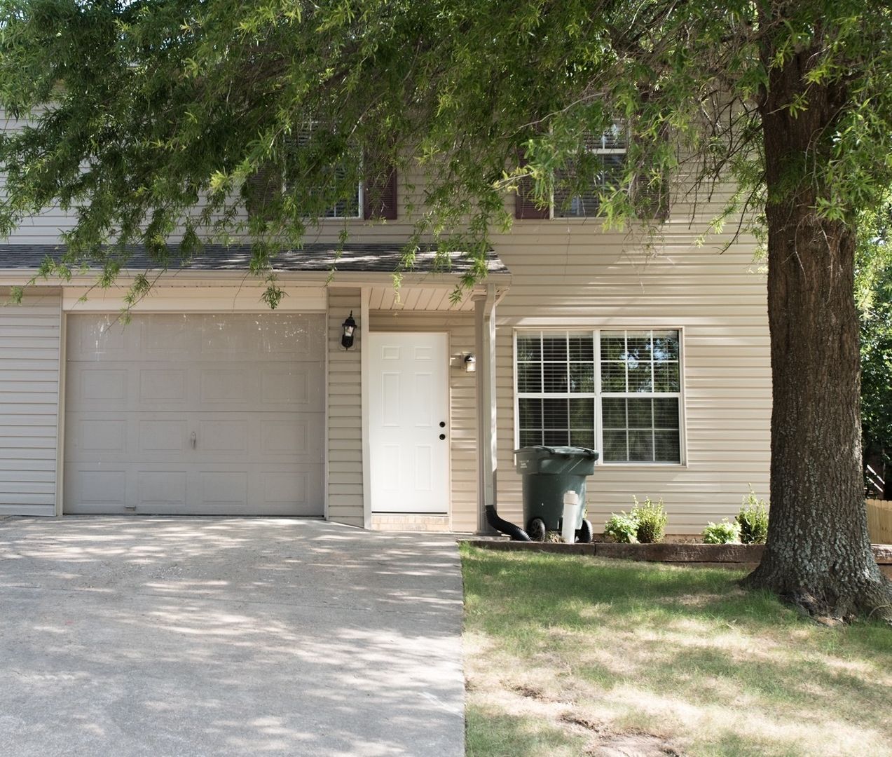 Fayetteville Apartment: HoneySuckle Lane and SunFlower Drive