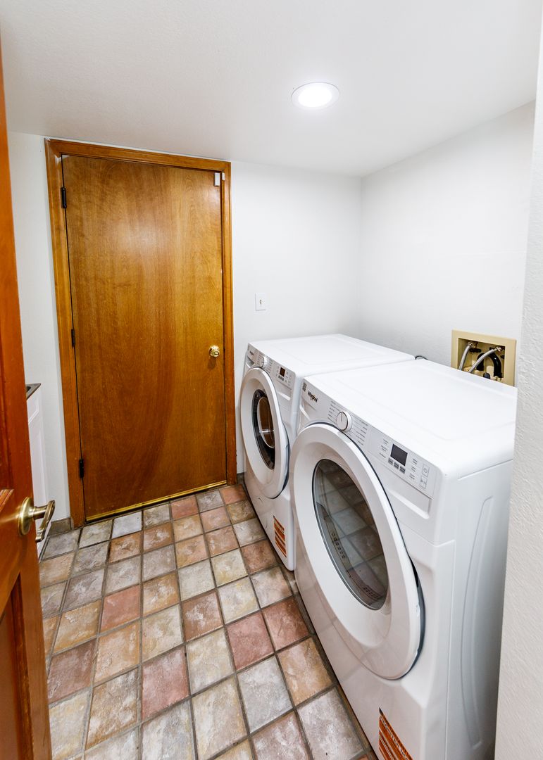 Laundry room at Beckwith 70
