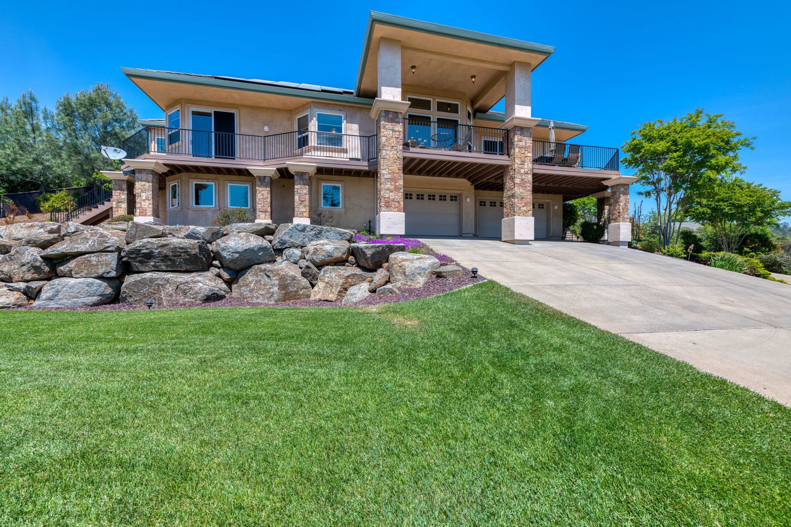 Cameron Park House: 3310 Cessna Dr.