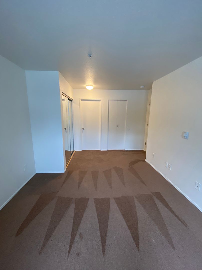 Steeple Chase Apartments, LLC 10 of 17