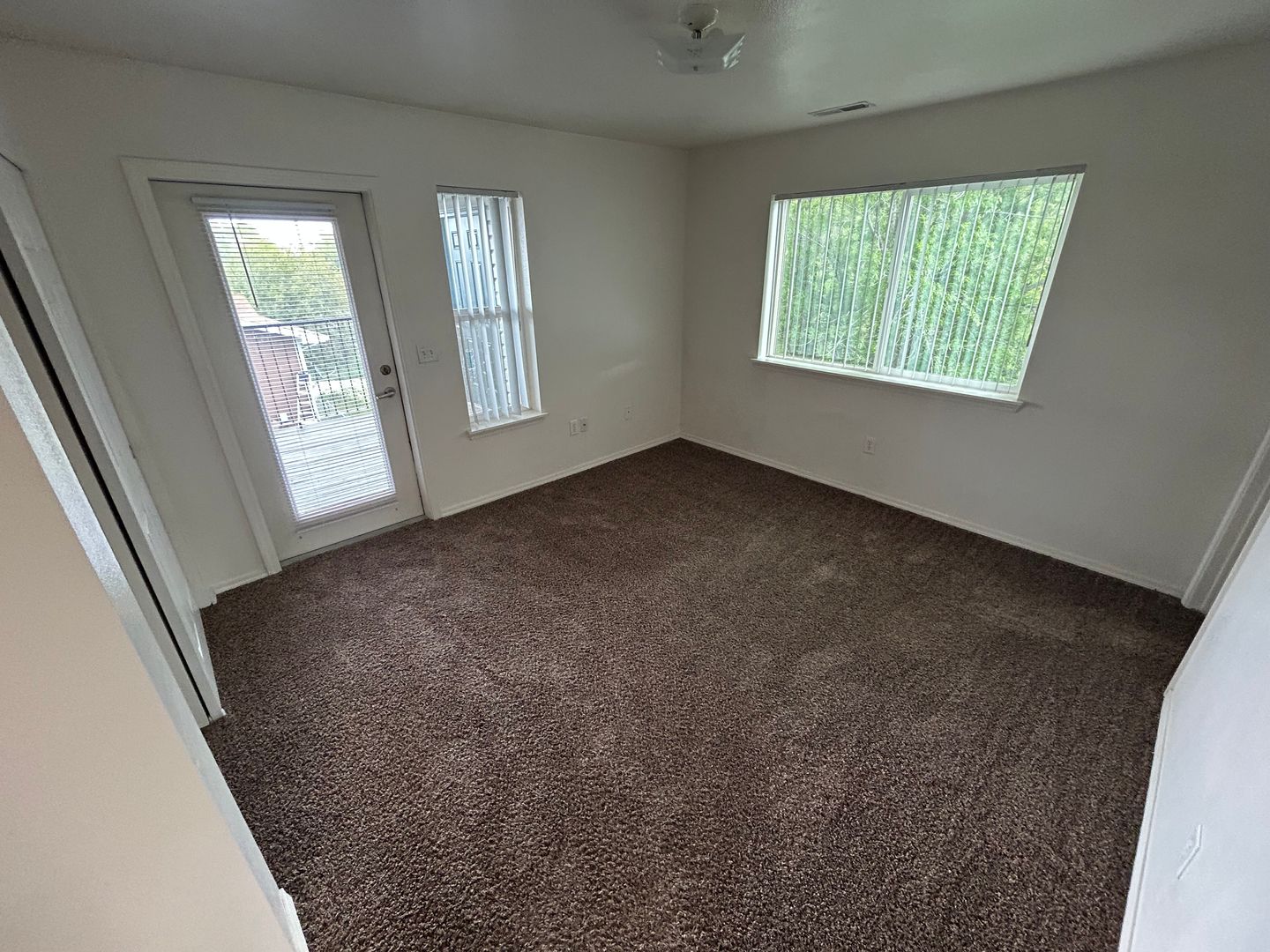 Riverton One Apartments 11 of 12