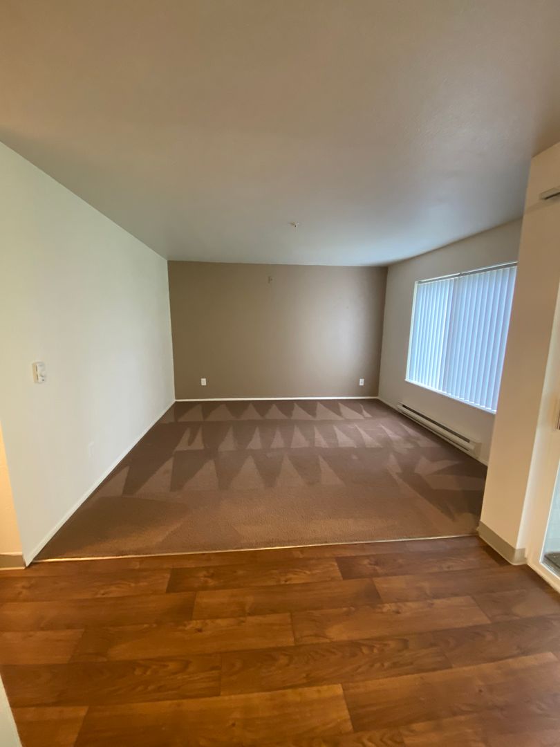 Steeple Chase Apartments, LLC 9 of 17