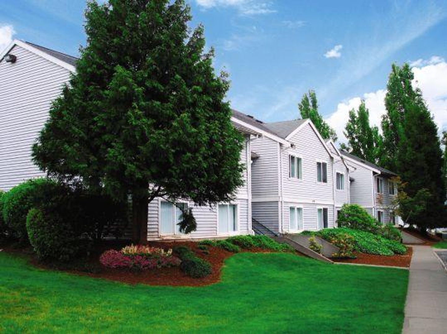 Steeple Chase Apartments, LLC 7 of 12