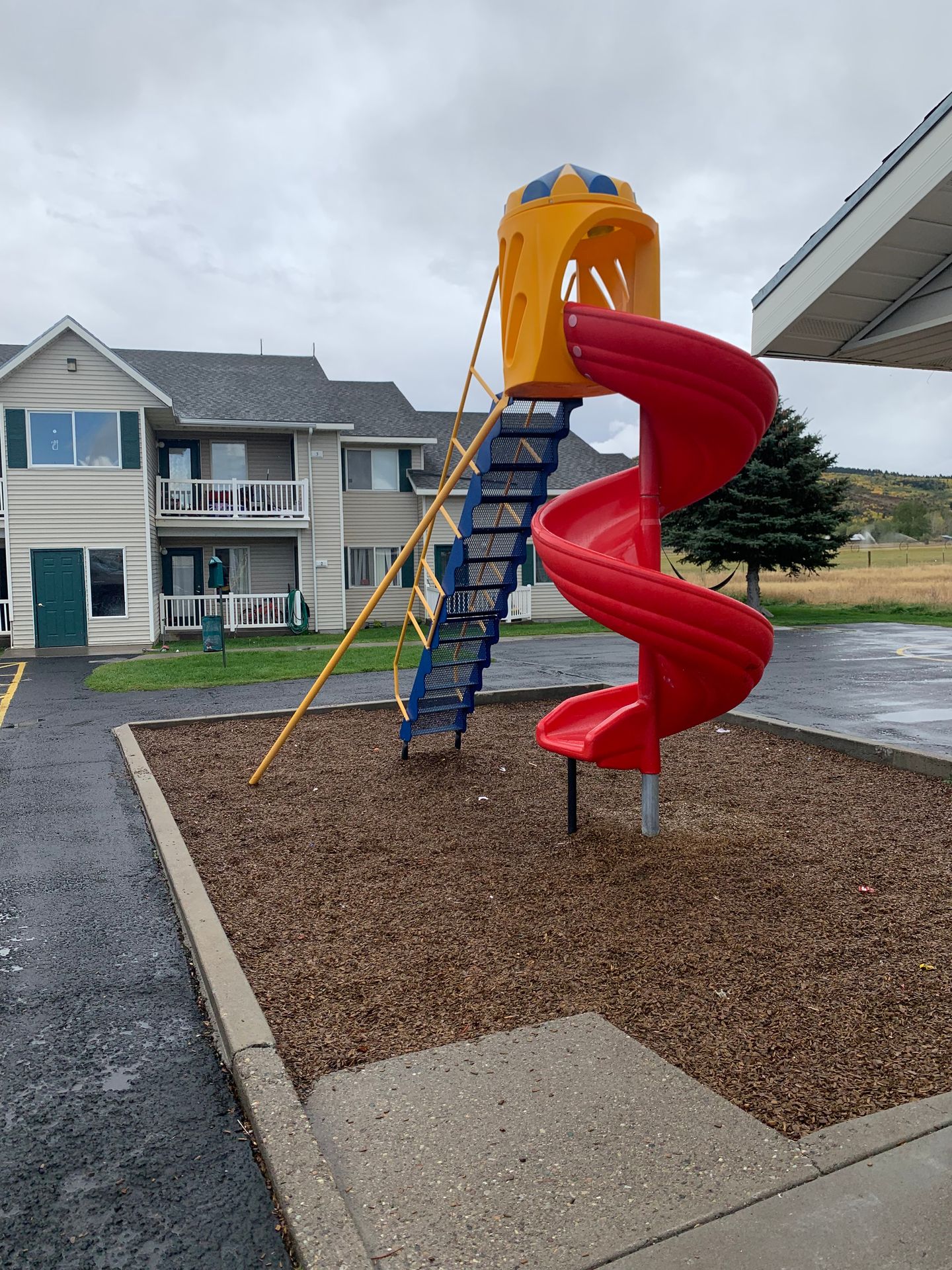 Victor Apartment: 7551 Mountain Laurel Dr