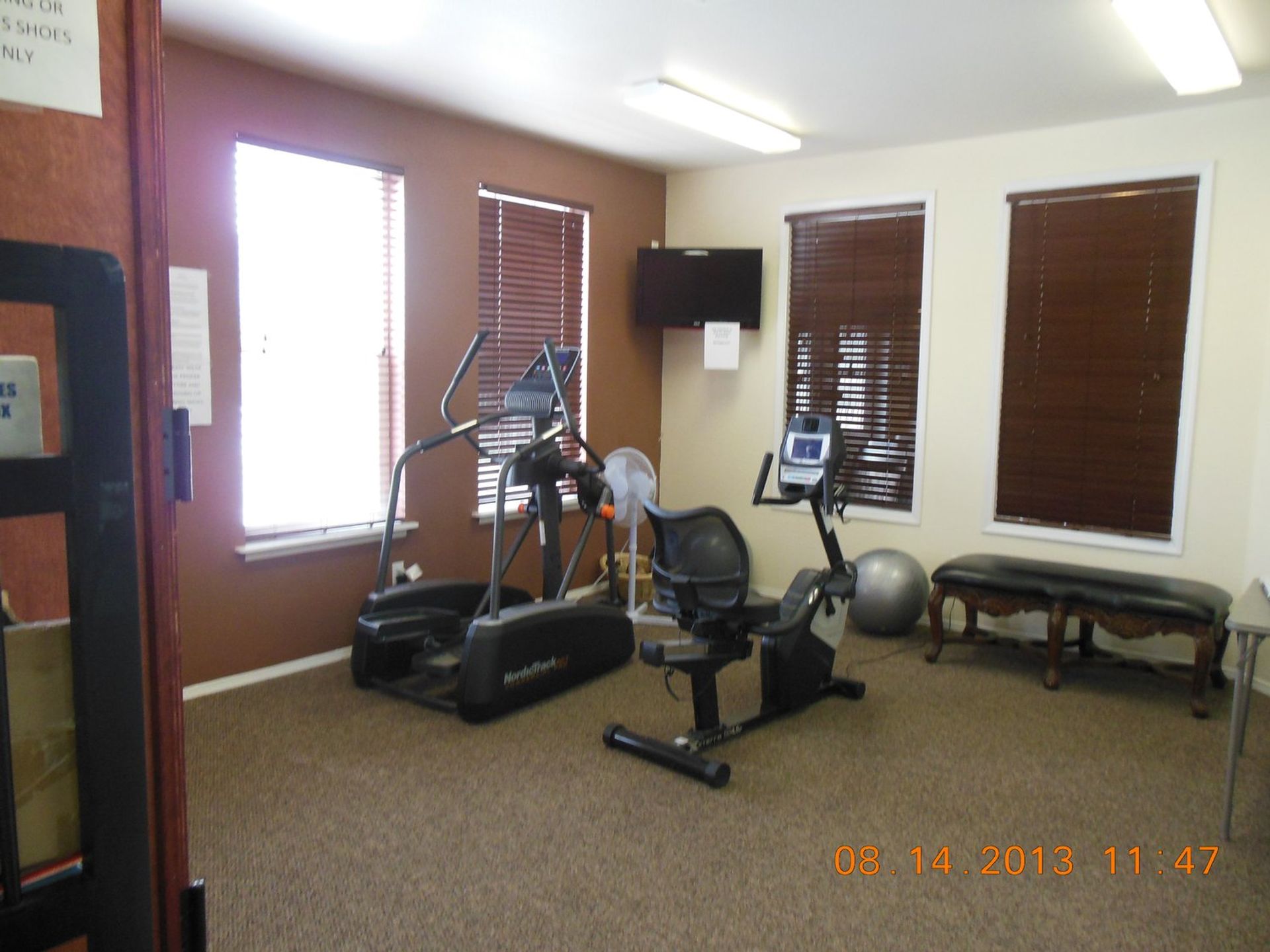 Gym at Briarwood Commons (1 of 2)