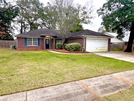 BEAUTIFUL 3BR/2BA HOME IN BAYOU RIDGE IN PACE
