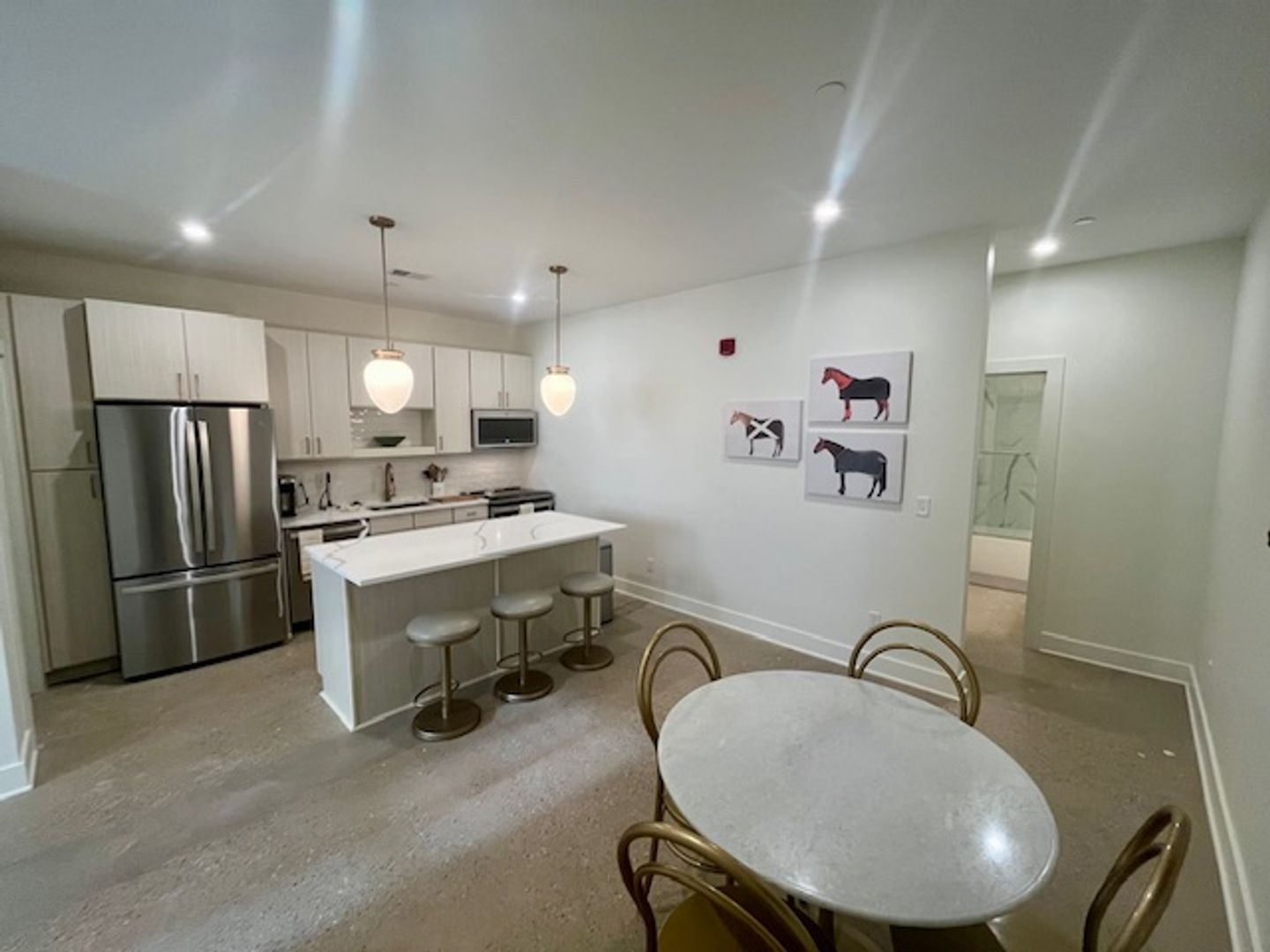 Louisville Apartment: 1810 Sils Avenue