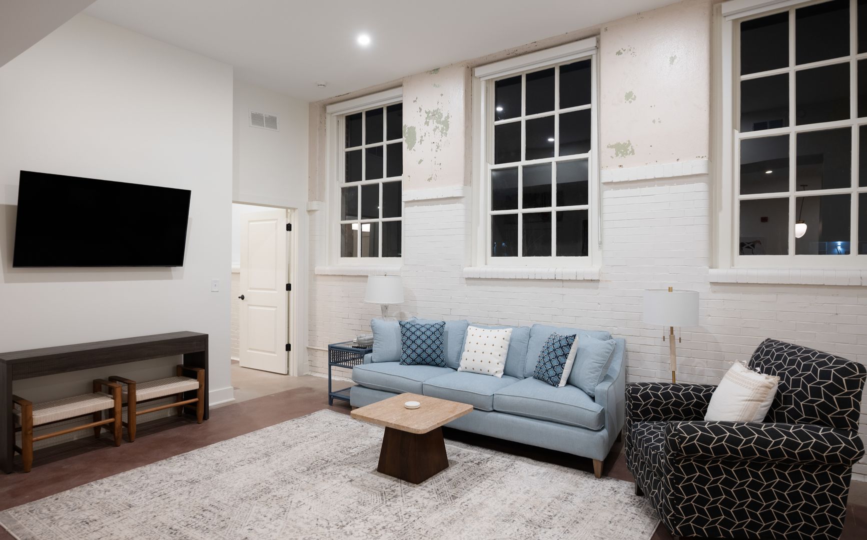 Louisville Apartment: 1810 Sils Avenue