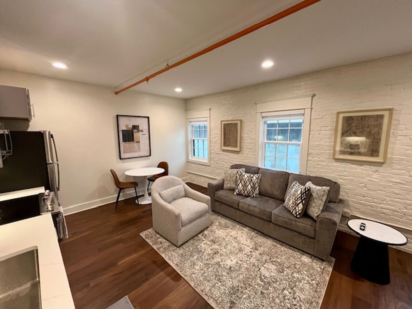 Louisville Apartment: 935 Franklin Street