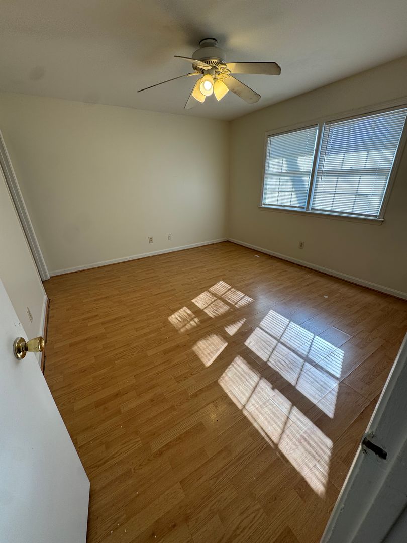 Louisville Apartment: 310 N Hite