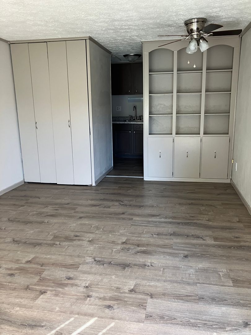 Troy Apartment: 455 Stonyridge Ave