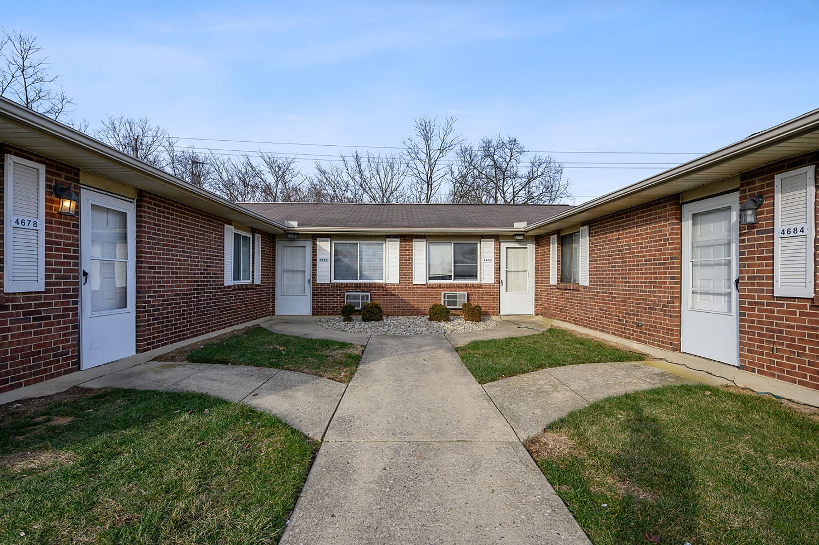 Huber Heights Apartment: 4502 Waynedale Circle