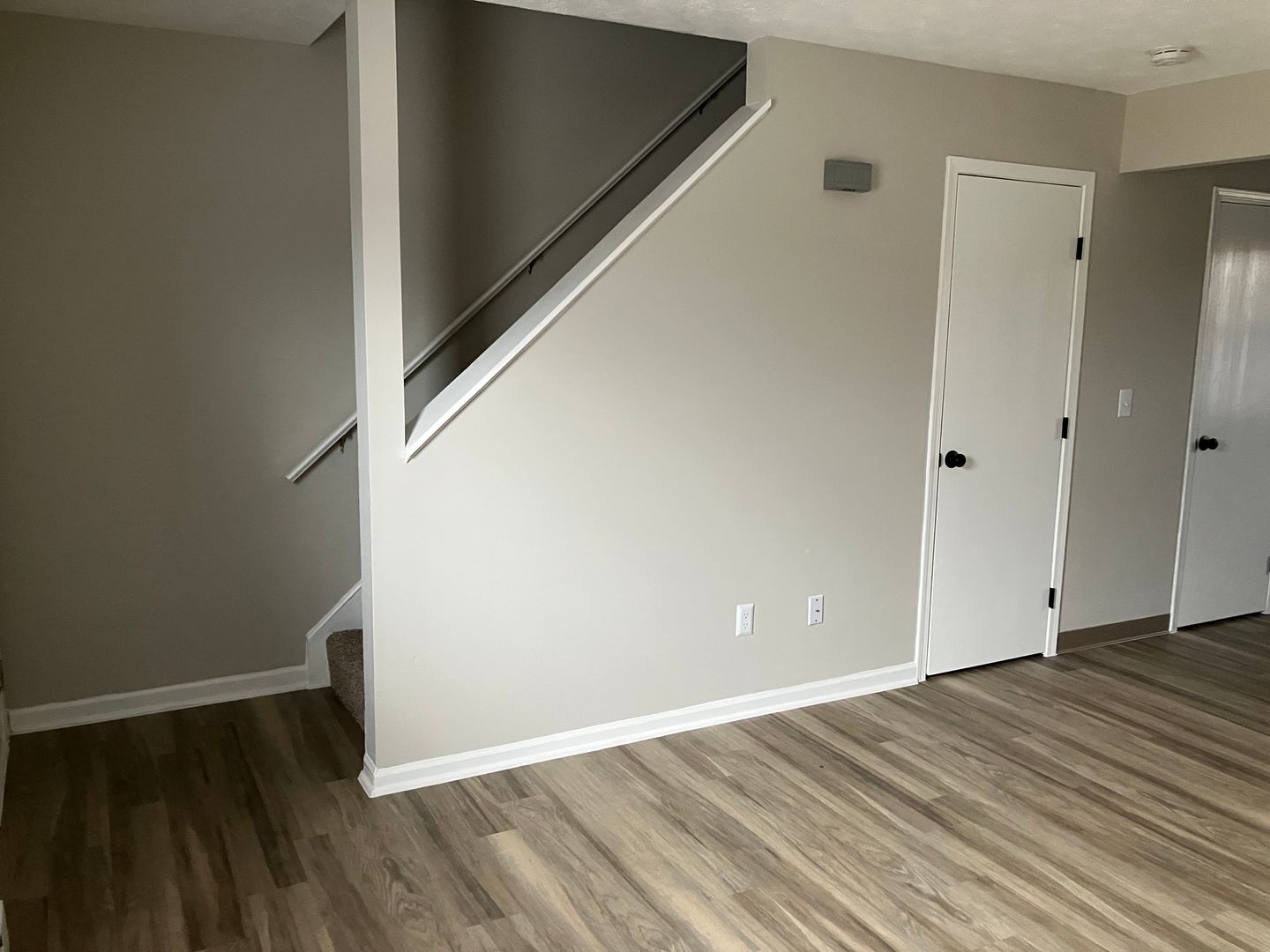 Troy Apartment: 1115-A Stephenson Drive