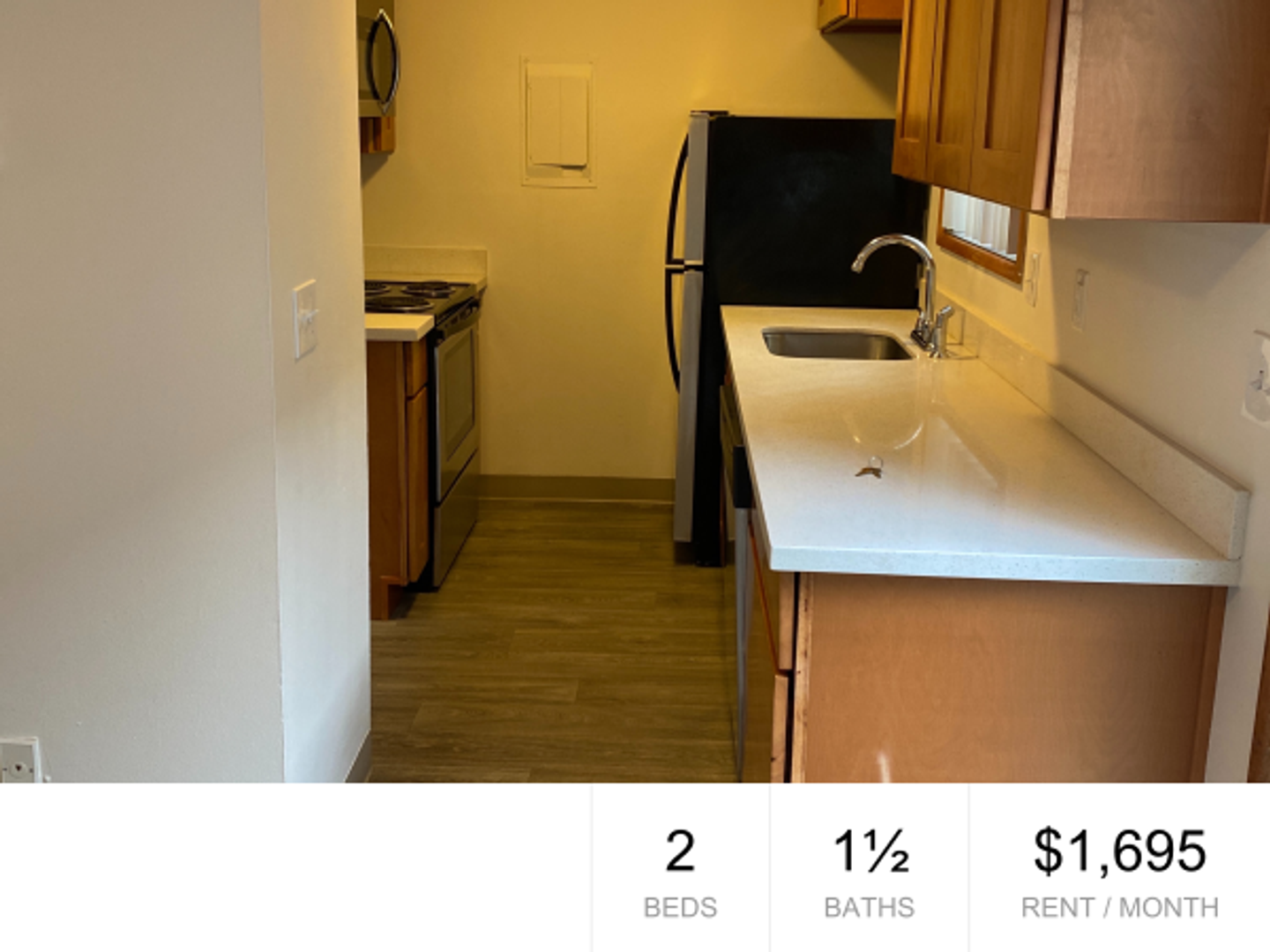 Portland Apartment: 10317 NE Hoyt St