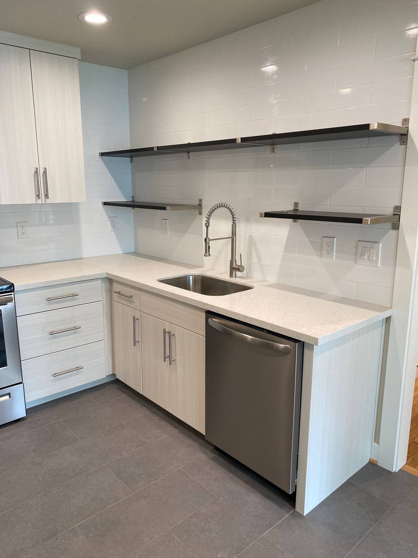 Portland Apartment: 732 NE Prescott St # 3