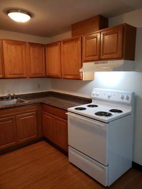 2 bedroom, 1 bath unit #7 – photo 1