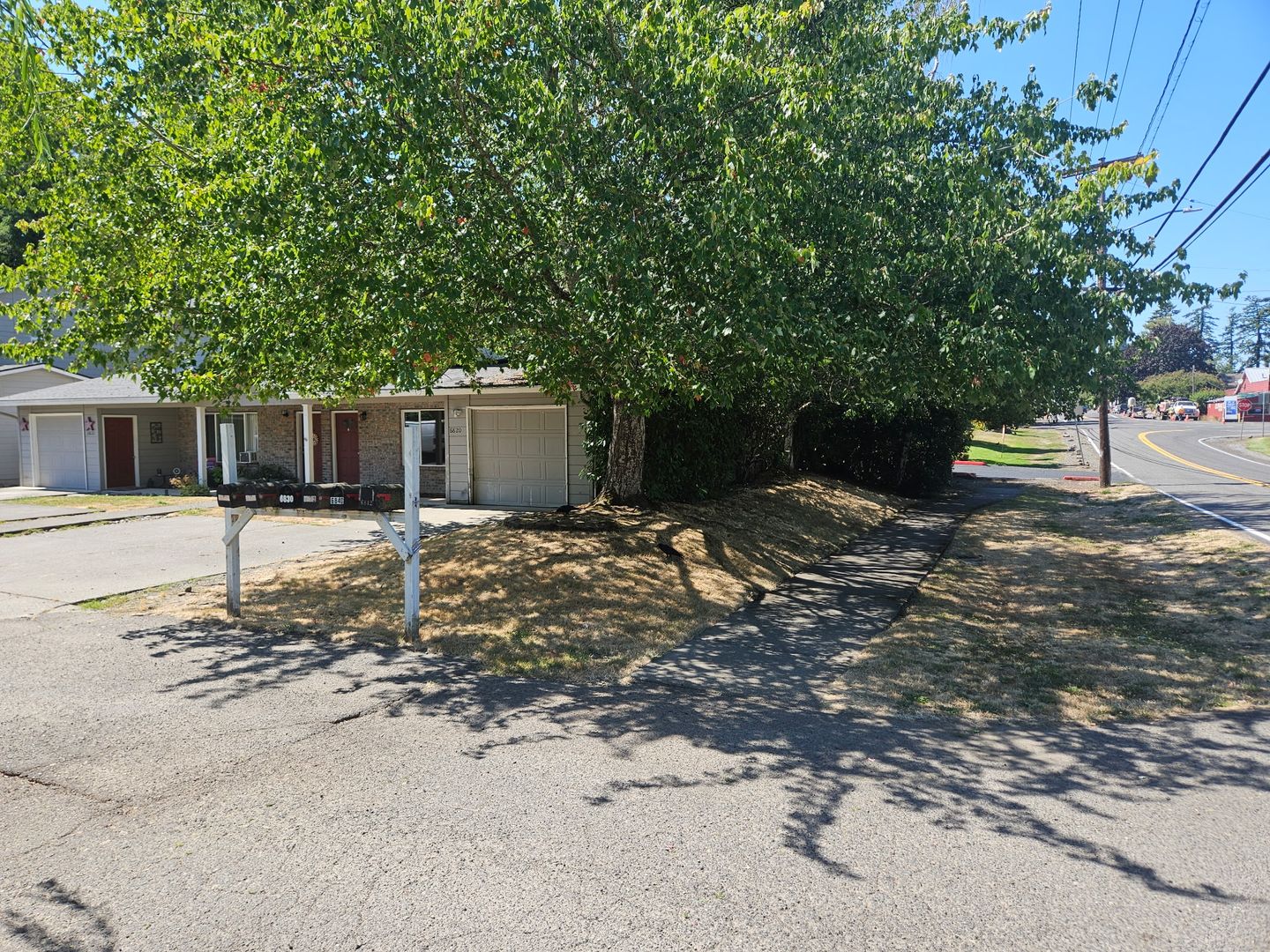 PM-120 6820-6822 SW Garden Home Rd. 4 of 12